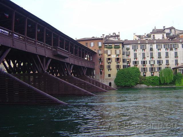 Adunata Alpini Bassano 2008 LG126.JPG